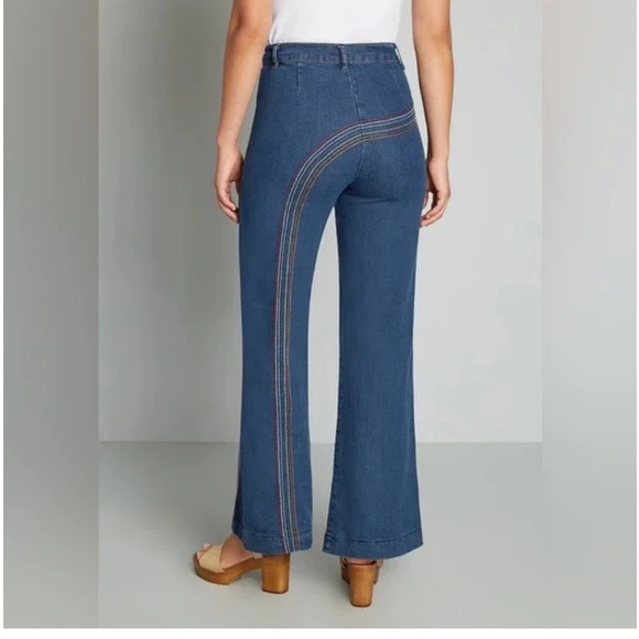 Mod Cloth High Waist Wide Leg Jeans sz 4 Stretch denim rainbow embroidery - Picture 2 of 8
